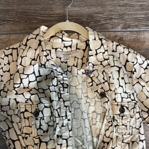 Merona Black and Cream Abstract Crackle Button-Up Shirt